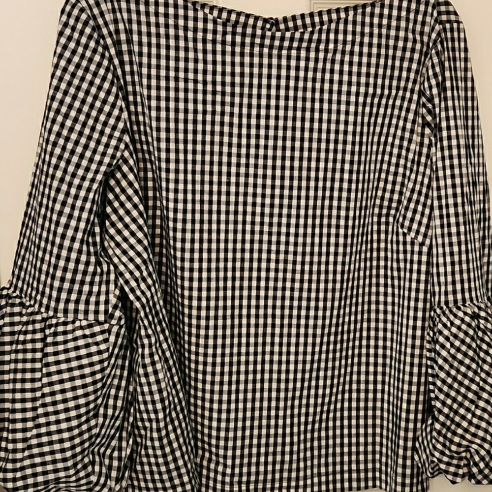 Laundry By Shelli Segal Black and White Gingham Blouse Bell Sleeves